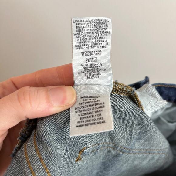 Free People Women's Jean Mini Skirt Sz 2 Pencil Straight Dark Wash Denim Stretch - Picture 5 of 5